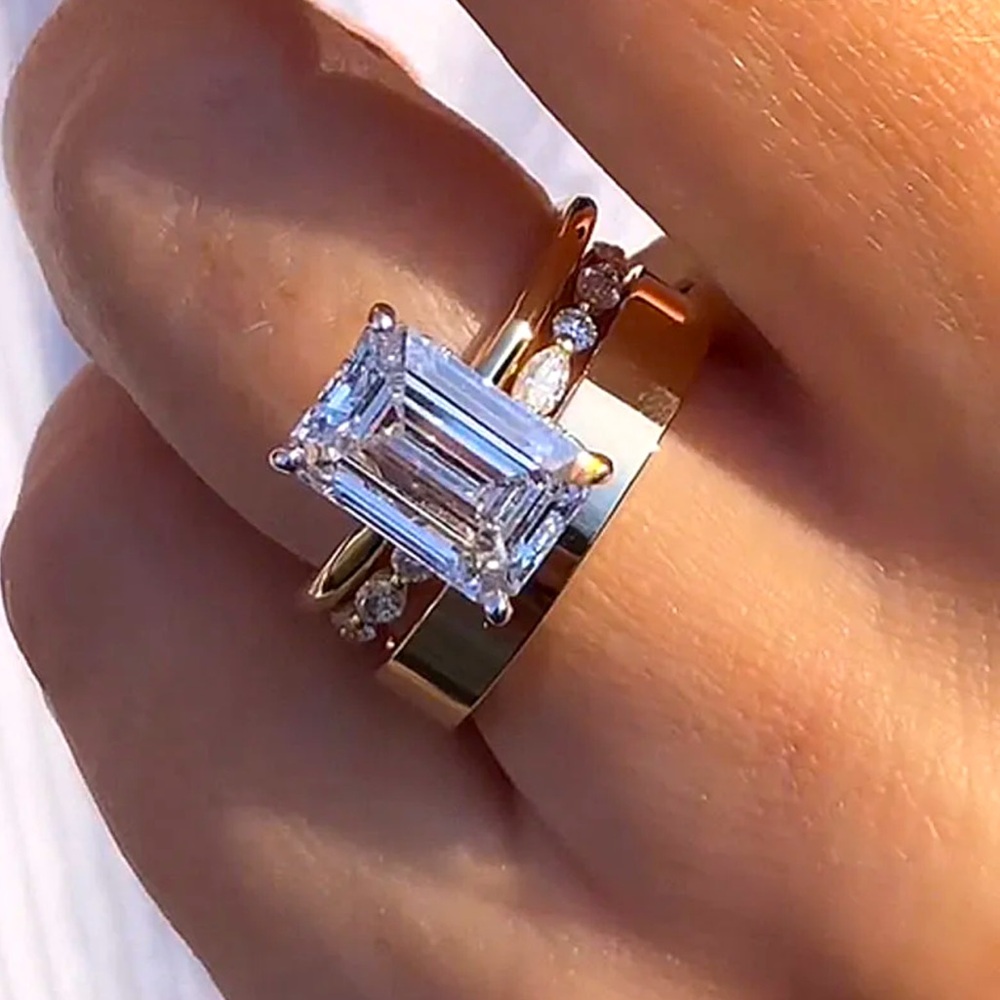 ❗️SOLD❗️NWT Maxine Emerald Cut 3PC Ring Set - Size 5